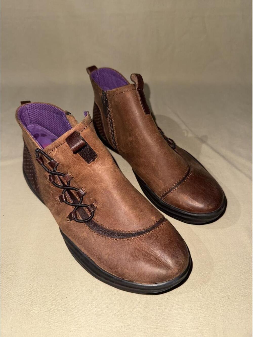 Bionica Santiago Leather Ankle Boots Brown Purple Side Zip Comfort Shoes Size 6M